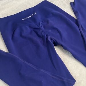 Alphalete | Amplify Leggings | M